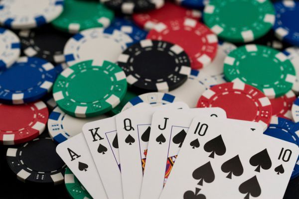 Cách chơi Poker tại 789 club